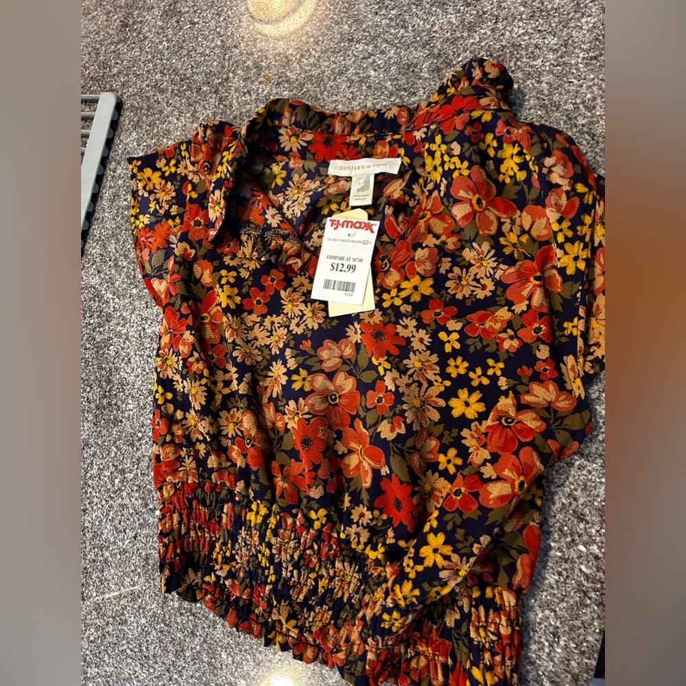 Floral top